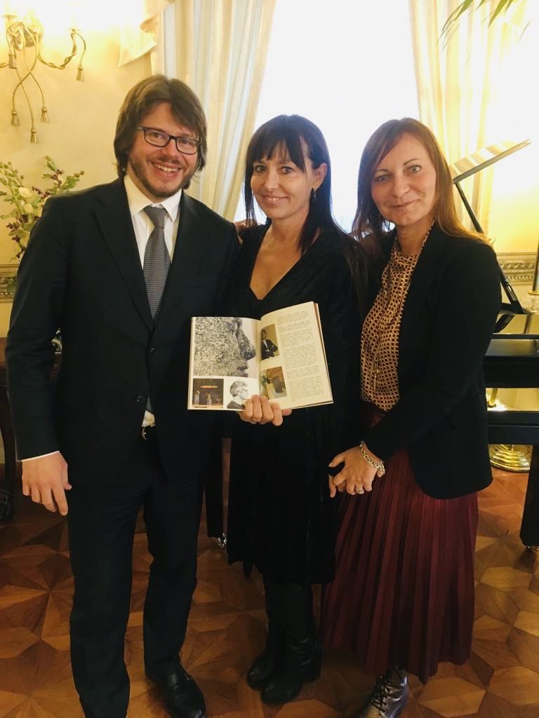 Best Western Hotel Genova e Beyond the Magazine