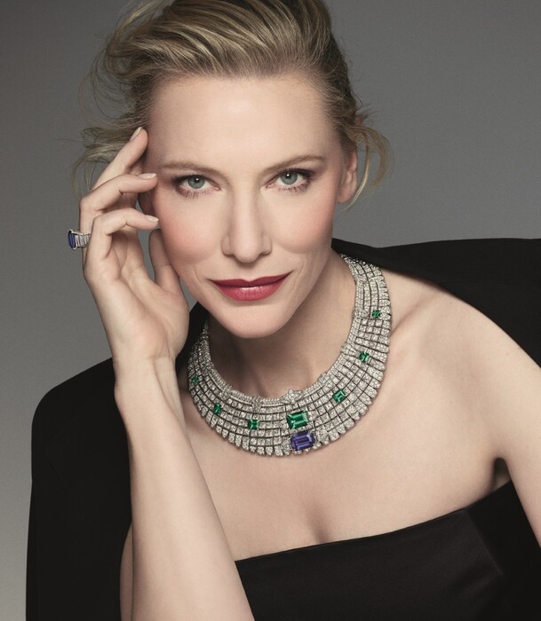 Cate Blanchett indossa la nuova collezione di alta gioielleria di Vuitton
