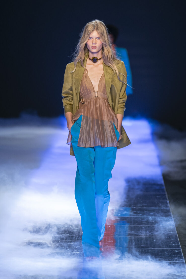 Alberta Ferretti MFW Spring Summer 23, Articolo su Beyond the Magazine