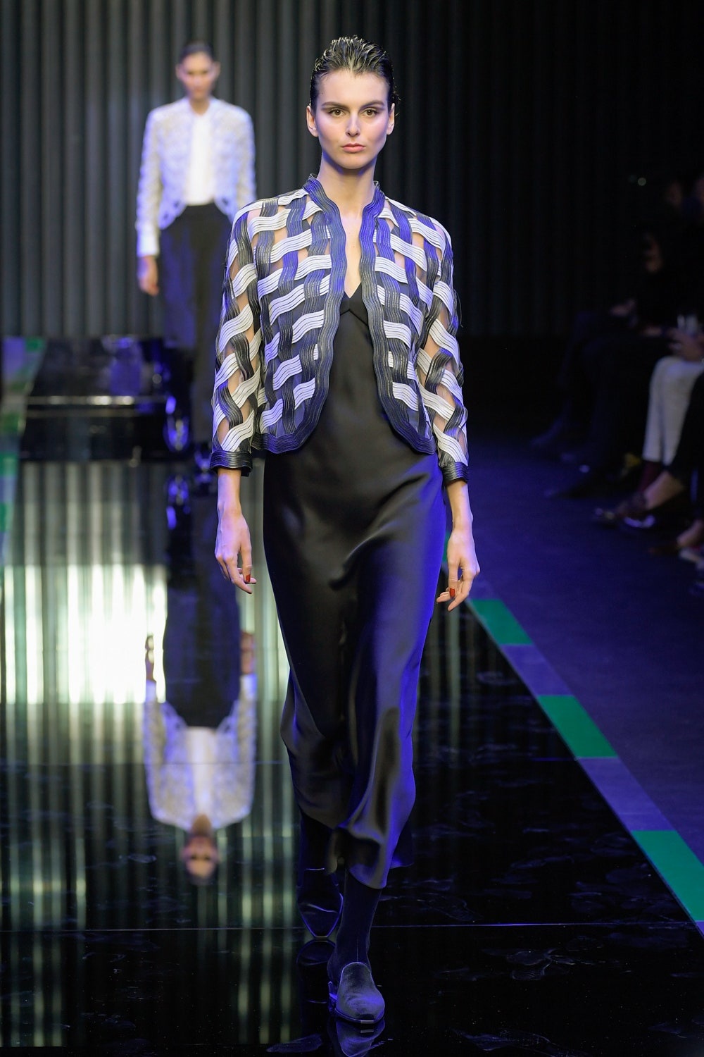 Giorgio Armani MFW SS23, articolo su Beyond the Magazine