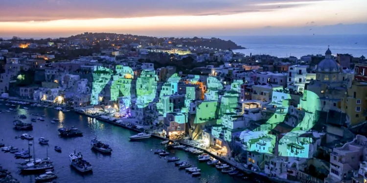 Procida 2022, Capitale della cultura italiana, chiusura ufficiale, articolo su Beyond the Magazine