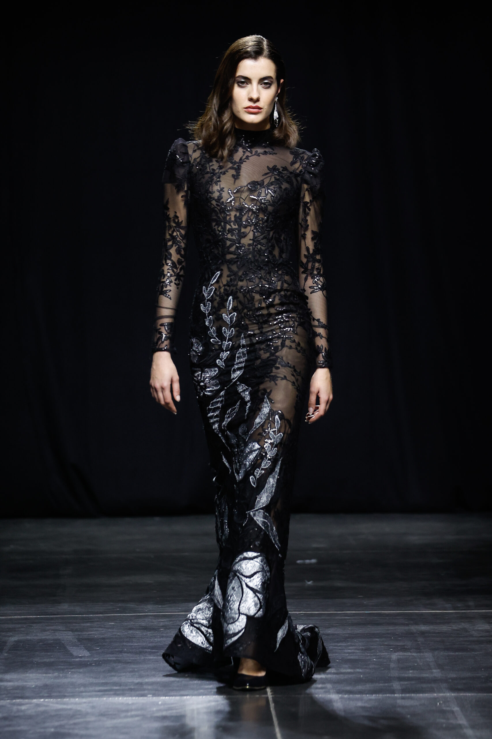 Michael Cinco, sfilata, mfw23, collezione, articolo su Beyond the Magazine