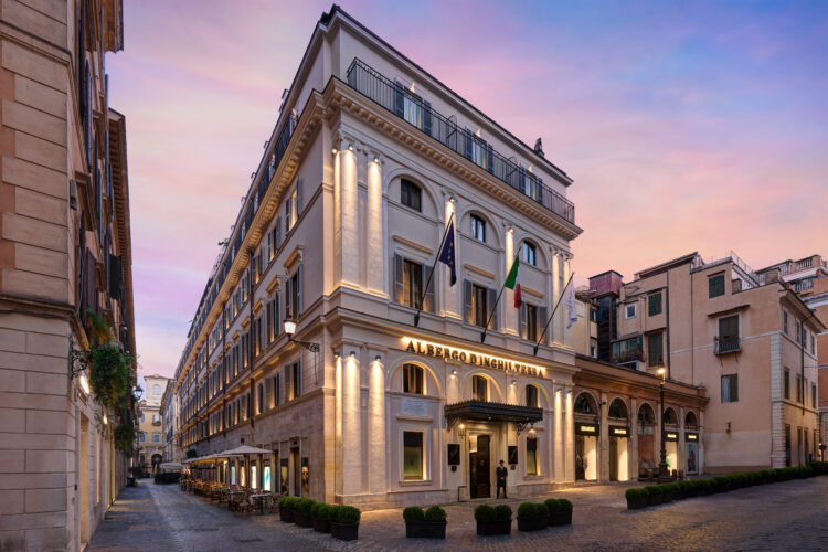Hotel D'Inghilterra Roma Starhotels Collection, articolo su Beyond the Magazine