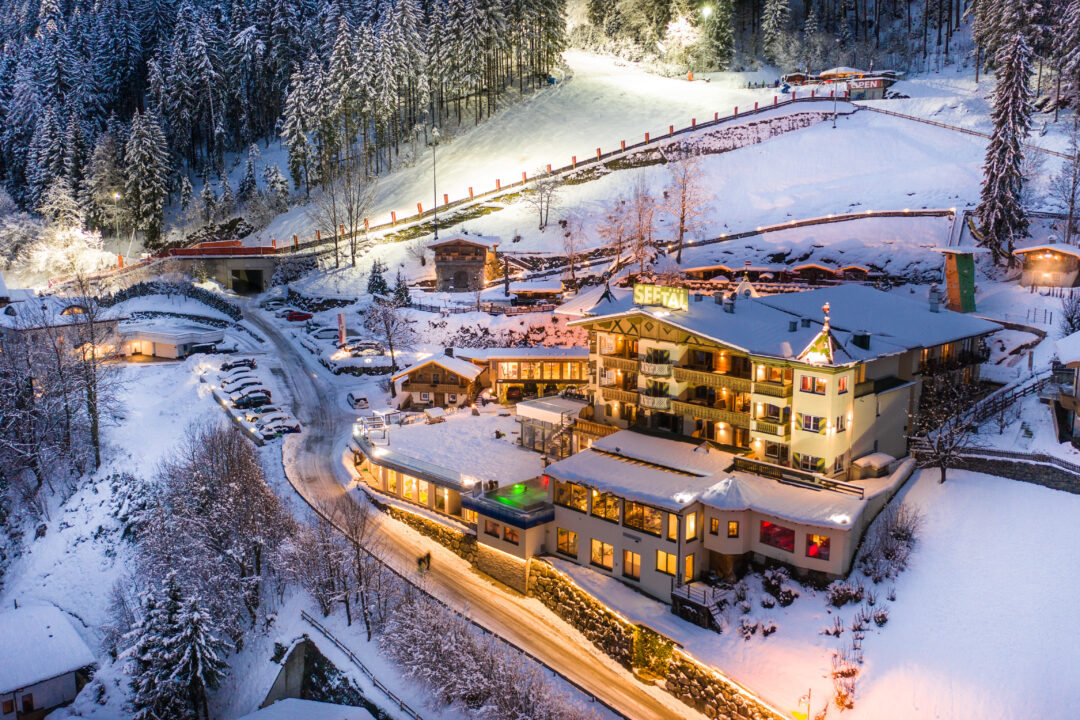 Hotel, vacanze magiche sulla neve, articolo su Beyond the Magazine