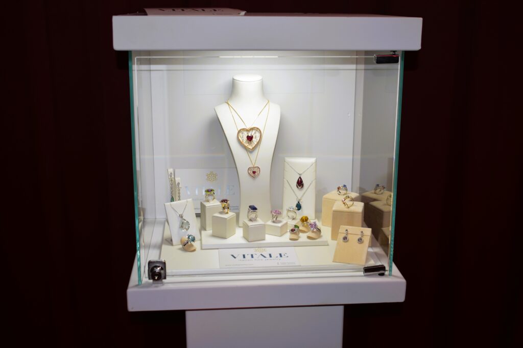 Beyond the Magazine, Ai Chiostri Milano, Belle Epoque, Vitale Jewelry