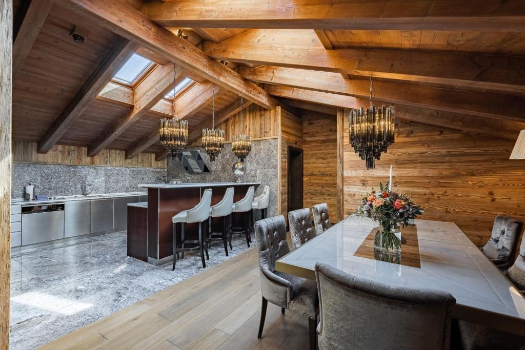 Ultima Hotel Gstaad, articolo su Beyond the Magazine, alpi