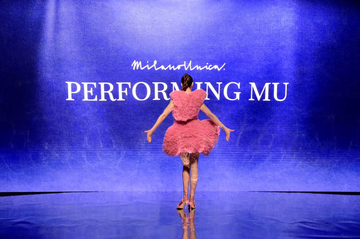 Performing MU, Tendenze FW 26/27, articolo su Beyond the Magazine