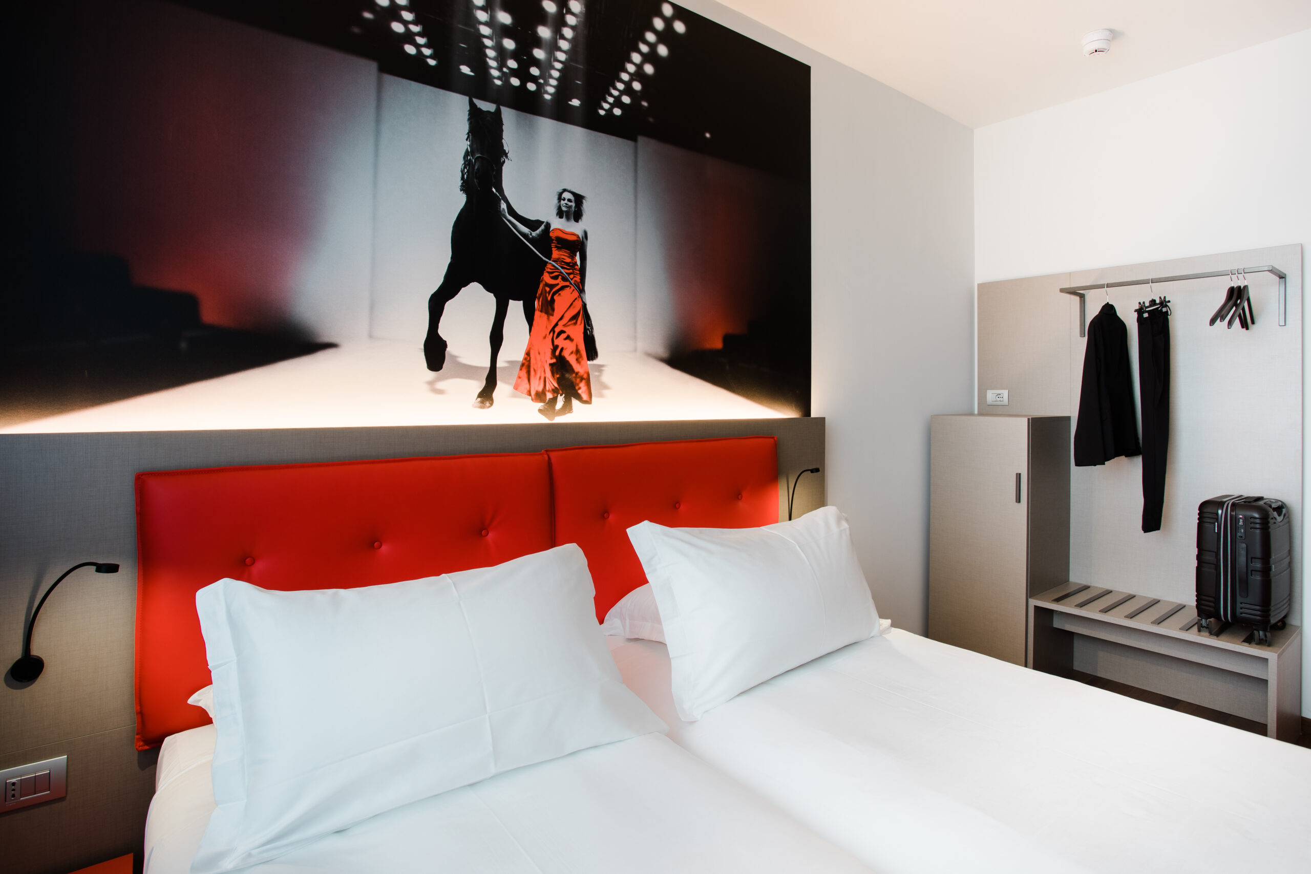 Milano Fashion Week, Amedia Hotel Milano, articolo su Beyond the Magazine