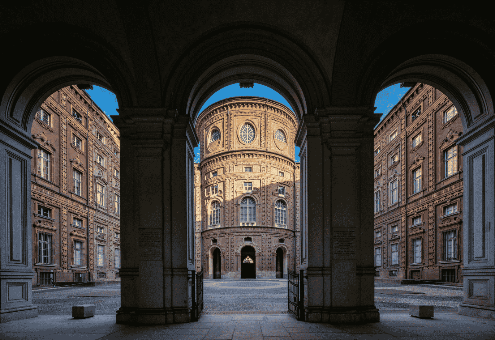 Palazzo Carignano, articolo su Beyond the Magazine, Musei nel Piemonte