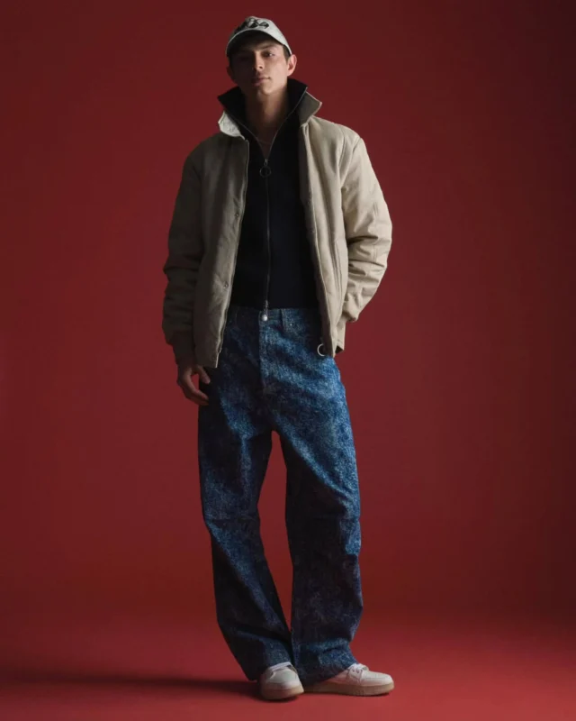 💥 Durante questa #MFW25 abbiamo esplorato collezioni e visioni uniche! Tra i nomi che hanno saputo catturare la nostra attenzione con un'estetica autentica e un linguaggio stilistico ben definito, citiamo: 1989 Studio. Un brand che interpreta il dinamismo contemporaneo con una fusione impeccabile di funzionalità e design, proponendo silhouette rilassate e dettagli ricercati che dialogano perfettamente con l'attitudine urbana di oggi.

Ogni look esprime un equilibrio tra essenzialità e innovazione, ridefinendo i codici del vestirsi quotidiano con un tocco distintivo e riconoscibile.

🔍 Qual è il vostro capo must-have della stagione?

Photocredit: 1989 Studio

#1989Studio #BeyondTheMagazine #MFW #Moda #Fashion #MilanoFashionWeek #ContemporaryDesign #EffortlessCool #NewAesthetic